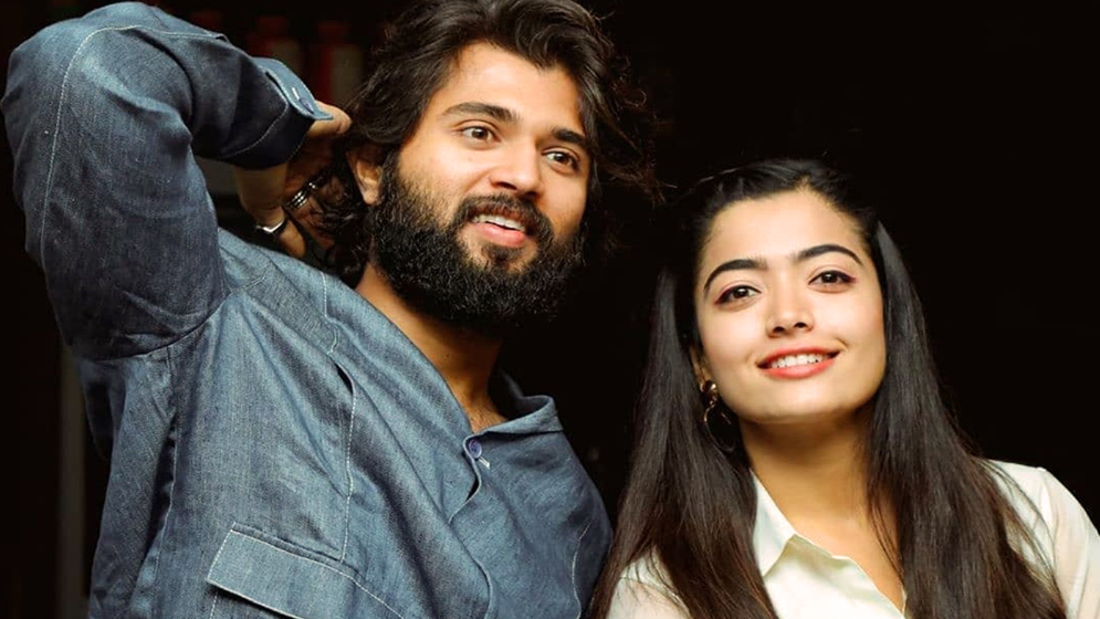 বিজয়-রাশমিকার প্রেম কি গোপন অধ্যায়, নাকি শুধুই গুঞ্জন