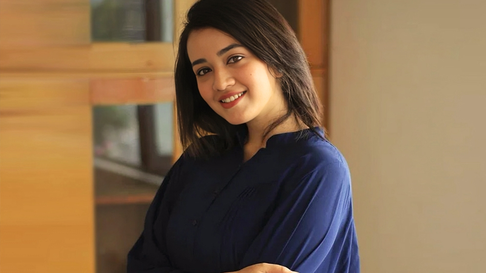 আইশা খানের ব্যস্ততম সময়: গত কয়েক মাসে ১০ নাটক ও ওয়েব সিরিজ