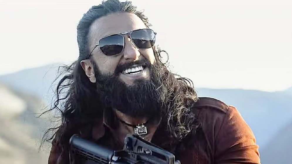 ‘ধুরন্ধর ২’ সিনেমার সাফল্যের মাঝেই আইনি মারপ্যাঁচে রণবীর