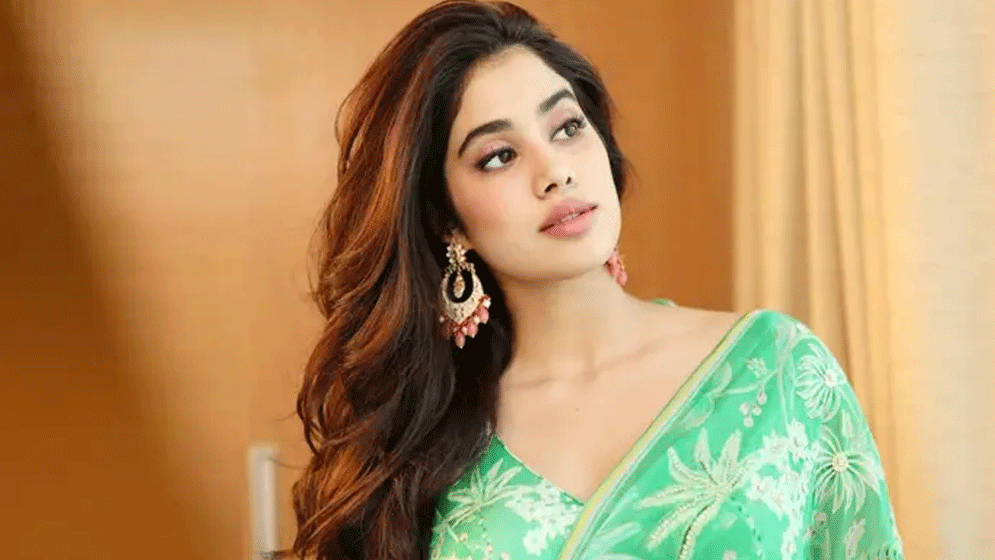 নিজের অন্ধকার অধ্যায়ের কথা জানালেন জাহ্নবী কাপুর