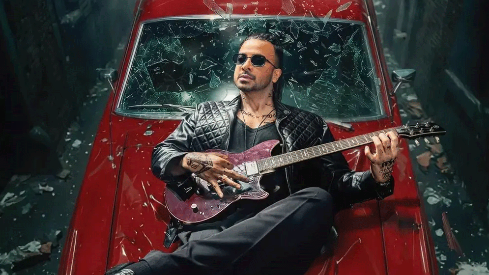 আমেরিকা-ইউরোপের ৪১ থিয়েটারে ‘রকস্টার’